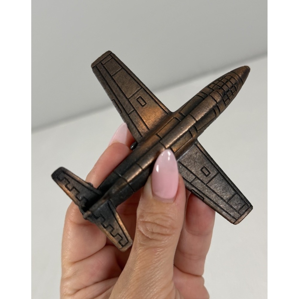 Die Cast Miniature Replica F-18 Hornet Jet Fighter USAF Plane Pencil Sharpener